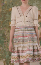 Laden Sie das Bild in den Galerie-Viewer, Volant Ribbon Skirt château