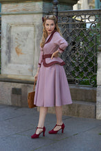 Laden Sie das Bild in den Galerie-Viewer, Xanthe Mai Figure Swing Dress