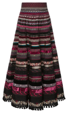 Laden Sie das Bild in den Galerie-Viewer, Opulence Bänderrock bramble