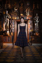 Laden Sie das Bild in den Galerie-Viewer, Madison Kleid plaid