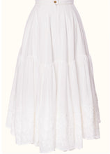 Laden Sie das Bild in den Galerie-Viewer, Ditsy Rock daisy