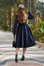 Laden Sie das Bild in den Galerie-Viewer, Laina-Lee Reversible water-repellent Coat