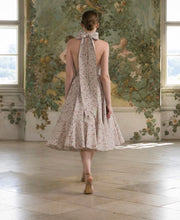 Laden Sie das Bild in den Galerie-Viewer, Mille Fleurs Kleid