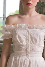 Laden Sie das Bild in den Galerie-Viewer, Frou Frou Kleid camomille