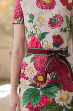 Laden Sie das Bild in den Galerie-Viewer, Julie Kleid
