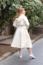 Laden Sie das Bild in den Galerie-Viewer, Anais-May Stylish Water-repellent Spring Coat
