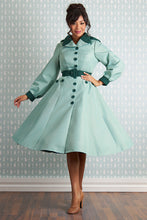 Laden Sie das Bild in den Galerie-Viewer, Aude-Minty Versatile Water-resistant Trench Coat
