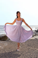 Laden Sie das Bild in den Galerie-Viewer, Thea-Violette Elegant sleeveless Summer Dress
