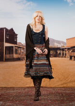 Laden Sie das Bild in den Galerie-Viewer, Original Ribbon Skirt rodeo
