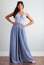 Laden Sie das Bild in den Galerie-Viewer, Dani-Regina Jumpsuit
