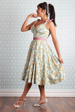 Laden Sie das Bild in den Galerie-Viewer, Piria-Minty-Pia Summer Dress
