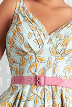 Laden Sie das Bild in den Galerie-Viewer, Piria-Minty-Pia Summer Dress
