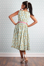 Laden Sie das Bild in den Galerie-Viewer, Piria-Minty-Pia Summer Dress
