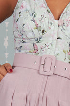 Laden Sie das Bild in den Galerie-Viewer, Corina-Rosite Miss Candyfloss signature sleeveless cotton-linen blend floral Jumpsuit
