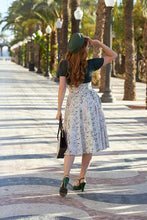 Laden Sie das Bild in den Galerie-Viewer, Fleur-Asparagus Elegant high-waist swing Skirt
