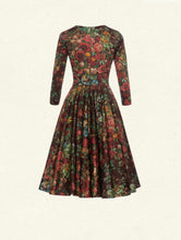 Laden Sie das Bild in den Galerie-Viewer, Lover&#39;s Lane Dress antique rose
