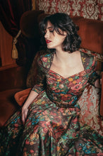 Laden Sie das Bild in den Galerie-Viewer, Lover&#39;s Lane Dress antique rose

